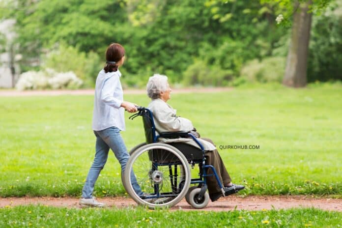 A Closer Look at the Benefits of Independent Living vs Assisted Living