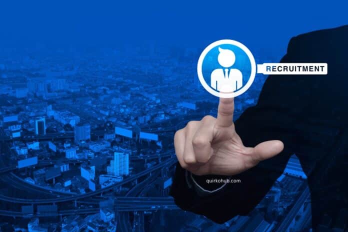 5 Key Benefits of Using an AI Recruiting Tool for HR Professionals