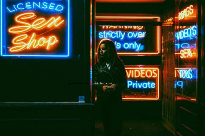 The Role of Signage in Crafting Memorable Customer Experiences