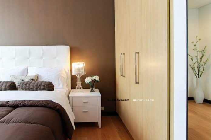 Ways to Curate a Wardrobe That Supports Your Lifestyle Goals