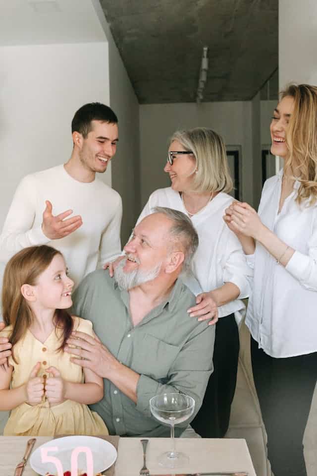 Design Decisions: Weaving Visual Narratives