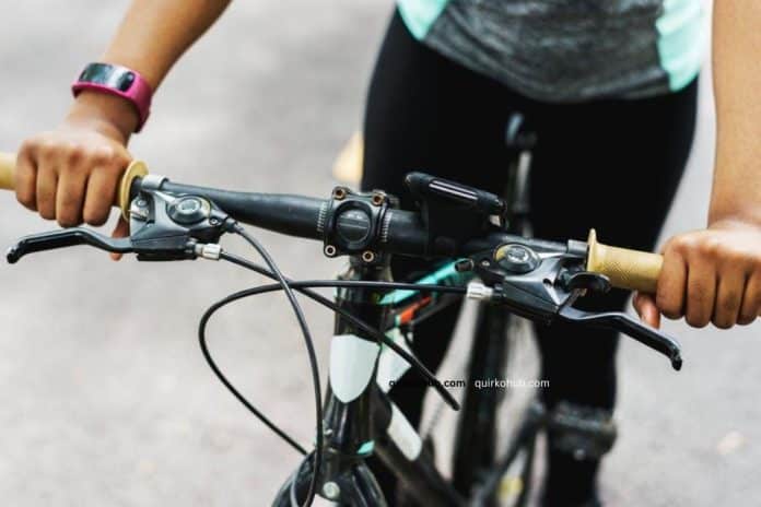 Exploring Essential Bike Accessories for Urban Commuting